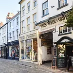 Sea Dog Cottage - Uk42479